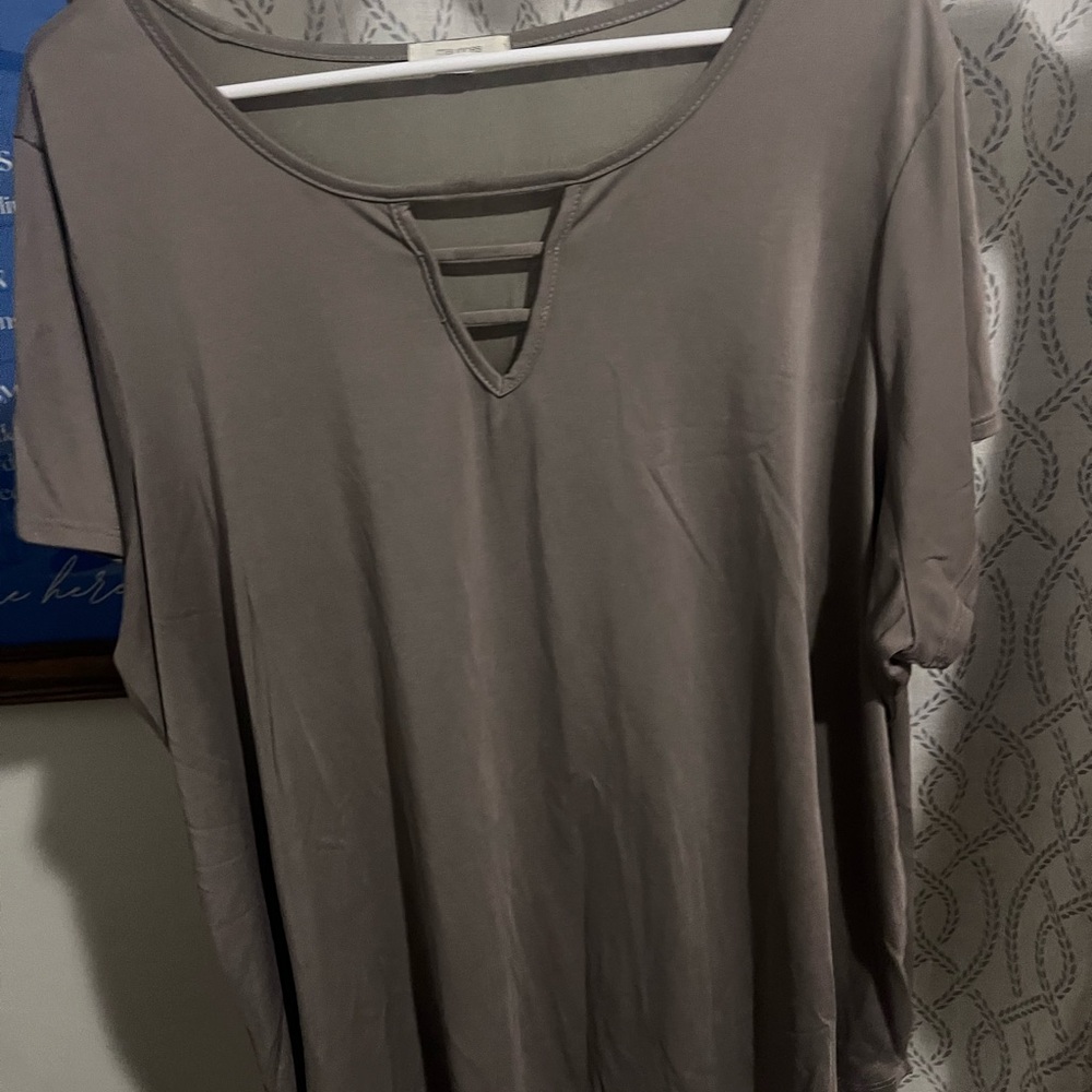 Maurices Gray Short Sleeve Cut Out Blouse